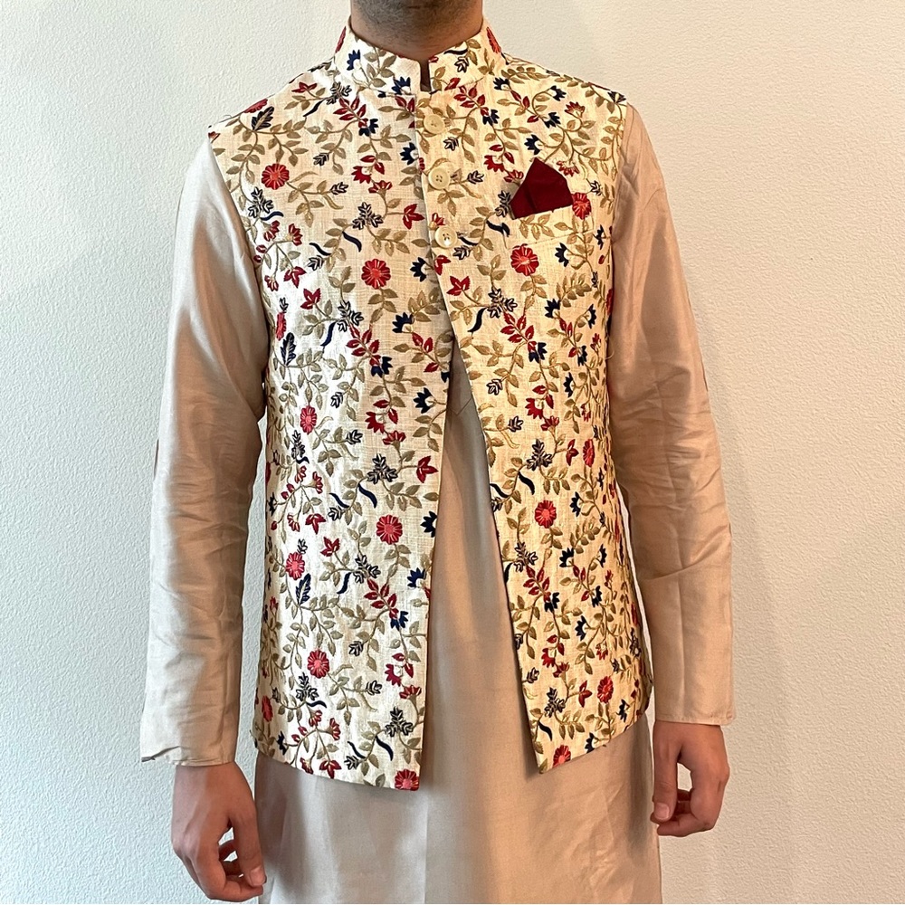 Men’s Beige Waist Coat Nehru Jacket (with Maroon Pocket Square)